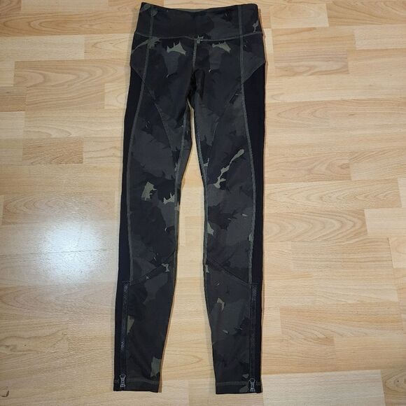 LULULEMON leggings  - Picture 2 of 6